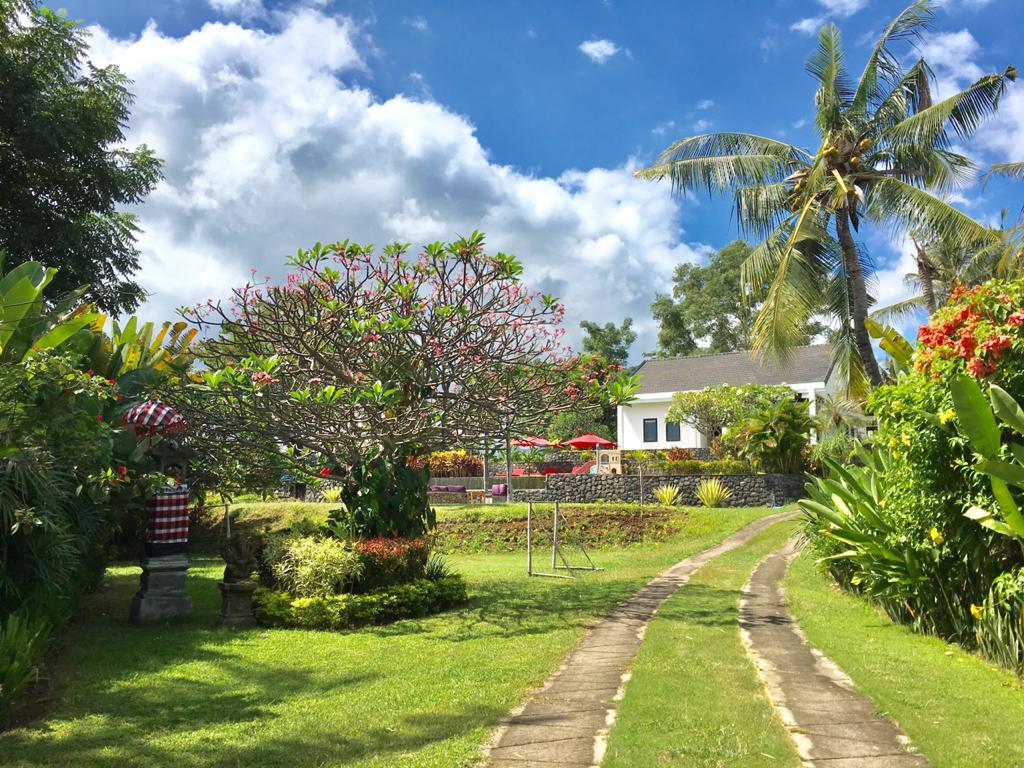 tranquil villa in Singaraja, Bali