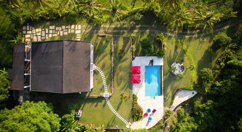 tranquil villa in Singaraja, Bali