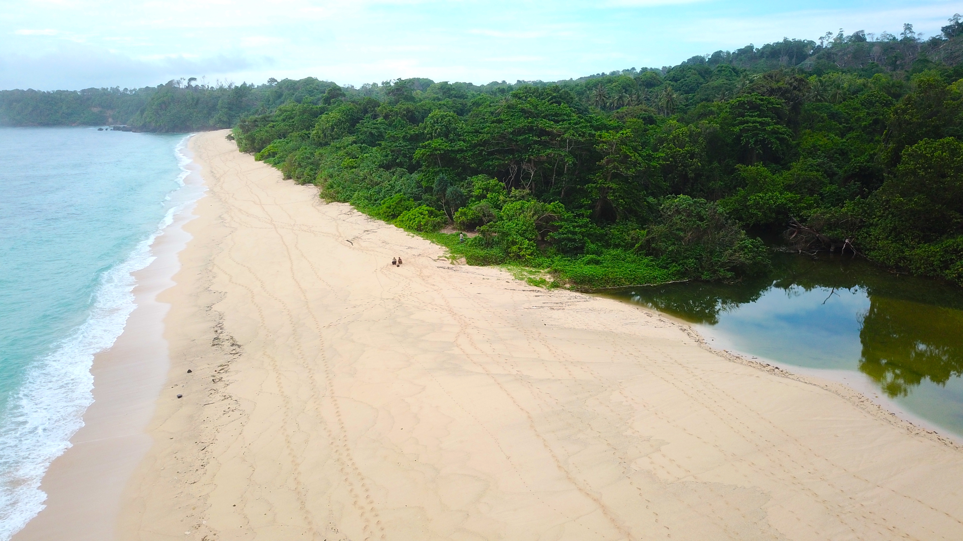 prime beachfront land in Sumba