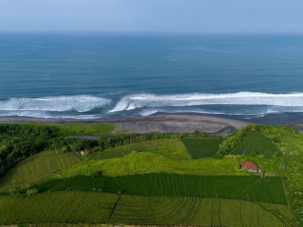 Beachfront Land In Gangga Tabanan