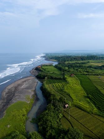 Beachfront Land In Gangga Tabanan