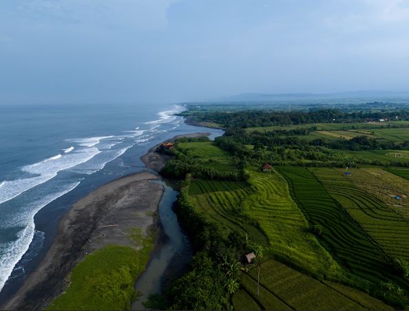 Beachfront Land In Gangga Tabanan